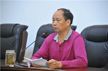 財經(jīng)：守紀律，講規(guī)矩，守住黨員的底線 ——“兩學(xué)一做”學(xué)習(xí)教育之書記講黨課